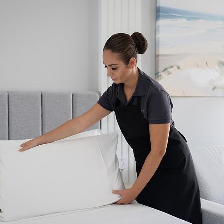 Belmoral Corporate Suites (Adults Only) Townsville Esterno foto