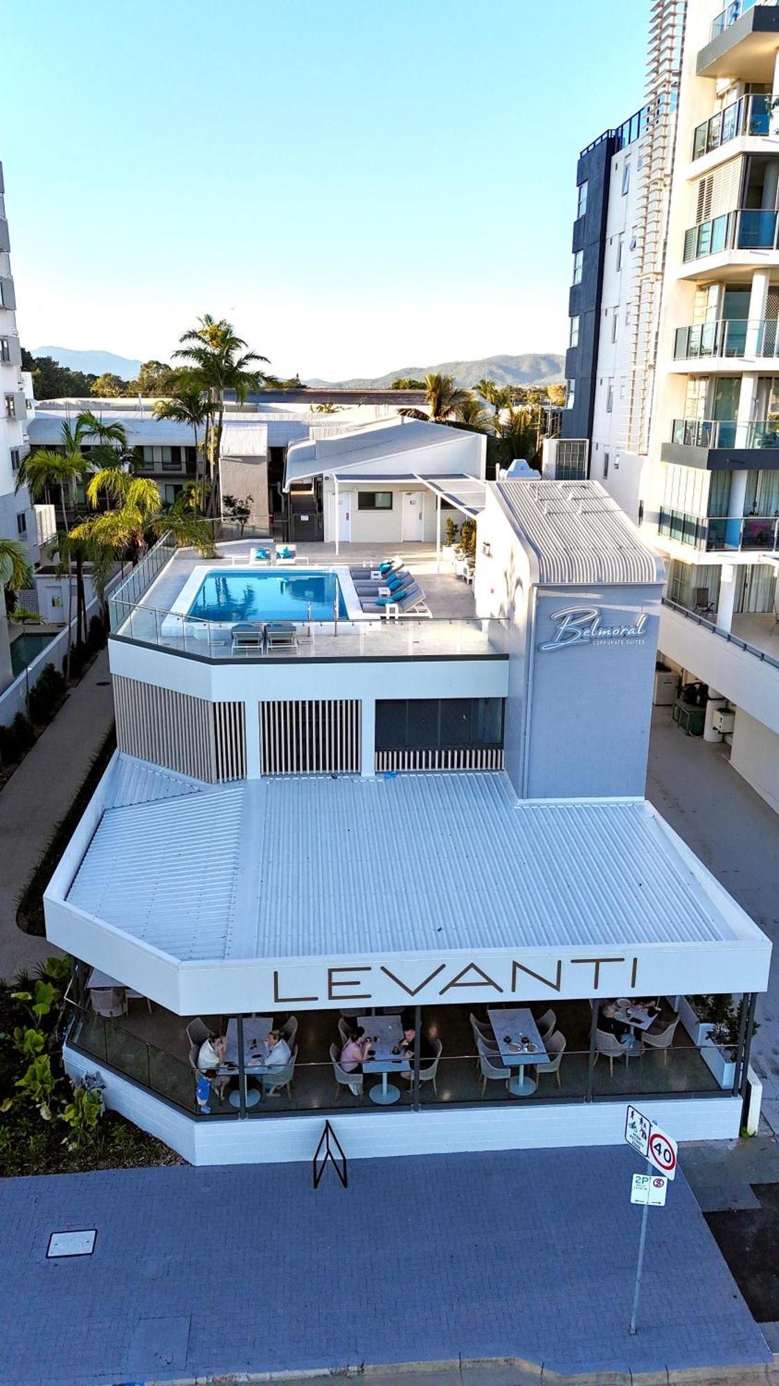Belmoral Corporate Suites (Adults Only) Townsville Esterno foto