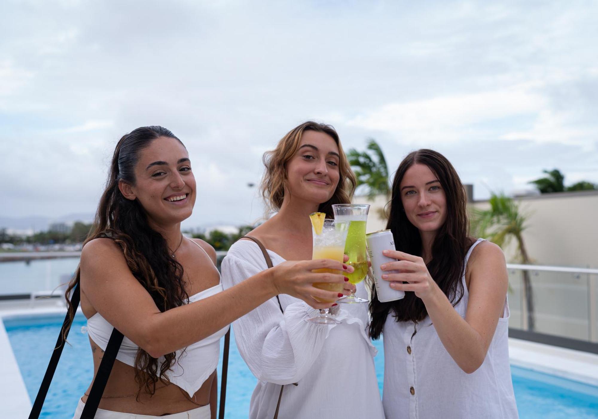 Belmoral Corporate Suites (Adults Only) Townsville Esterno foto
