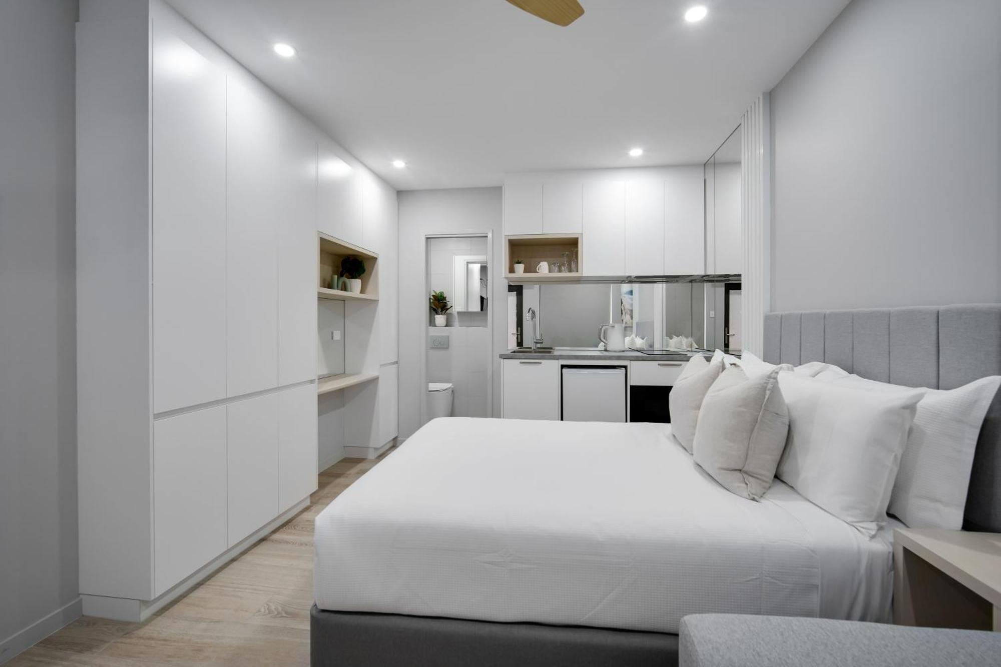 Belmoral Corporate Suites (Adults Only) Townsville Esterno foto